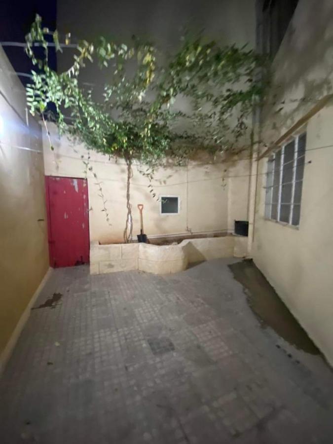 Camag Apartment - Very Close To Airport Birżebbuġa Bagian luar foto